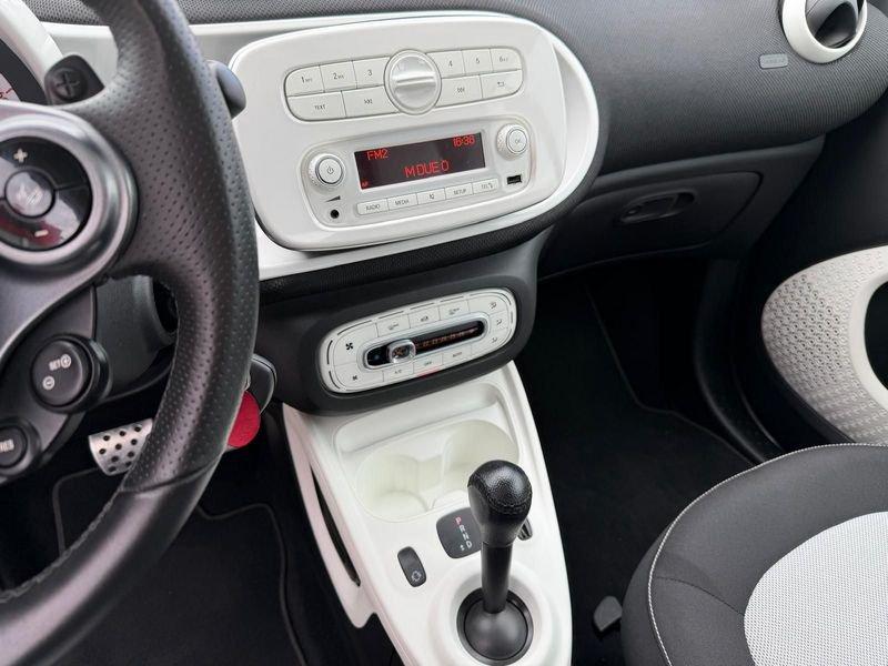 smart fortwo 90 TURBO passion twinamic, TETTO PANORAMA, LED