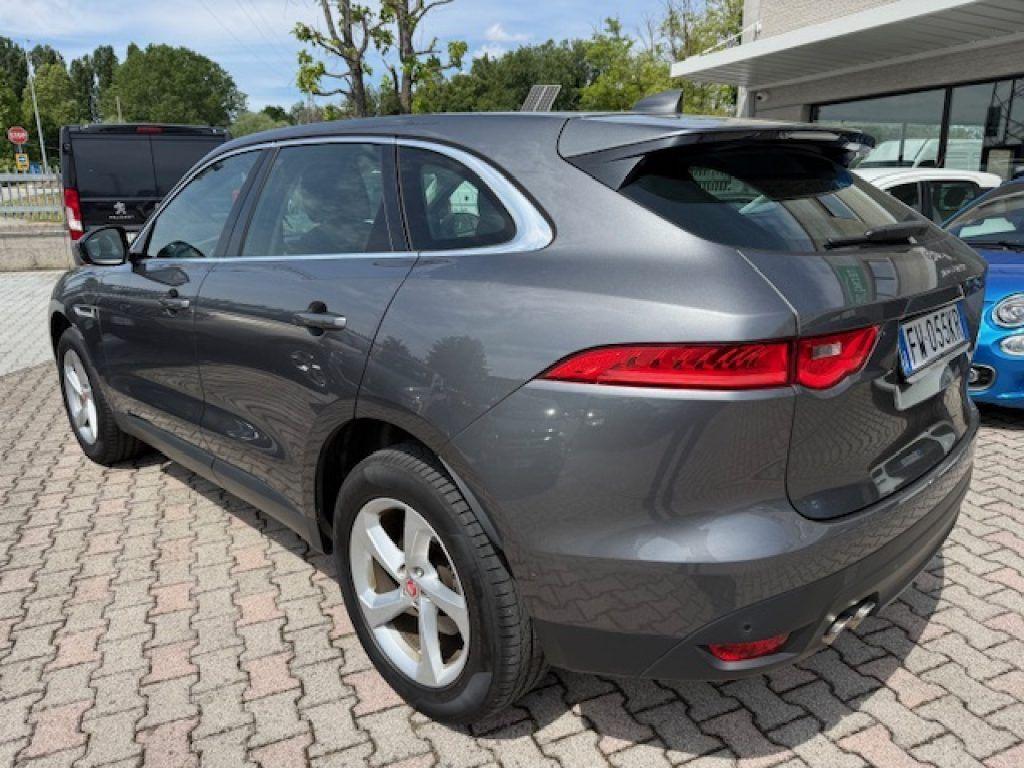 Jaguar F-Pace 2.0 D 180 CV aut. Portfolio