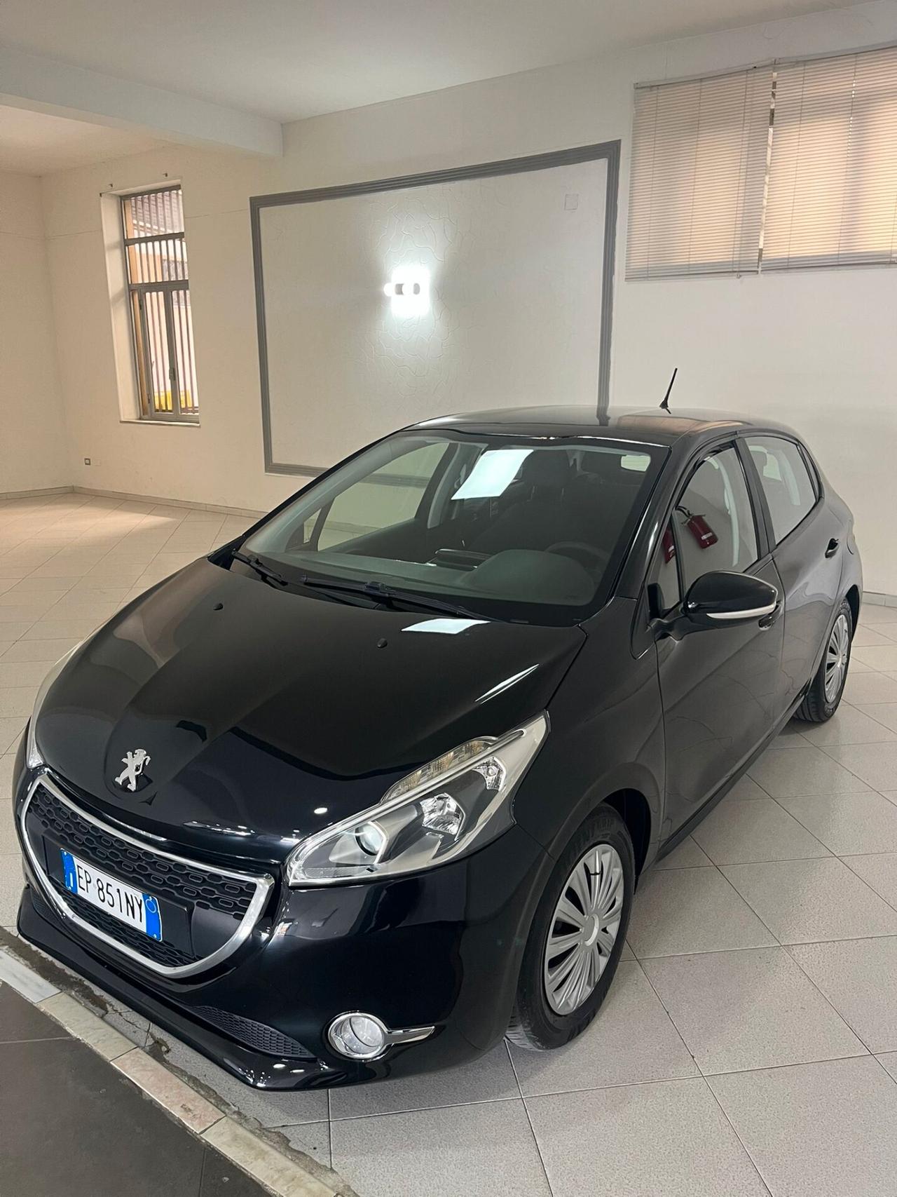 Peugeot 208 1.2 VTi 82 CV GPL 5 porte Allure