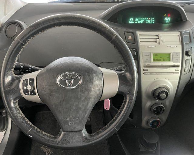 TOYOTA Yaris 1.3 87 CV MMT Sol