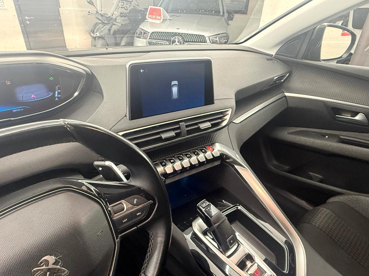 Peugeot 3008 BlueHDi 130 S&S EAT8 Business