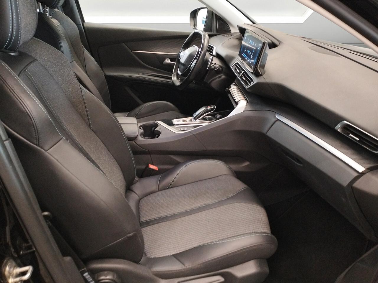 Peugeot 5008 BlueHDi 130 S&S EAT8 Allure