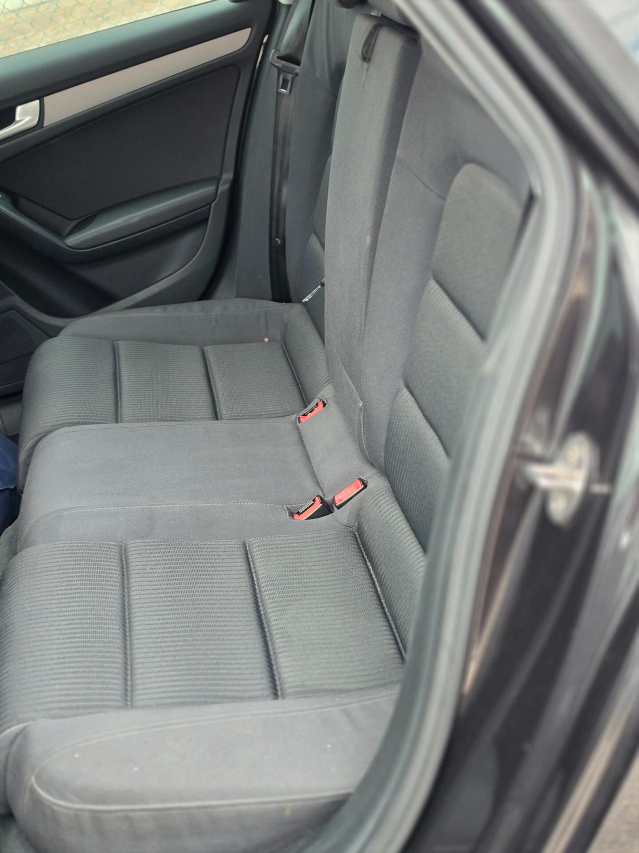 Audi A4 Avant 2.0 TDI 136CV S-Line