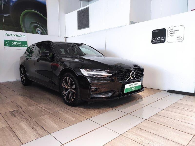 VOLVO V60 (2018-->) - V60 B4 (d) Geartronic R-Design