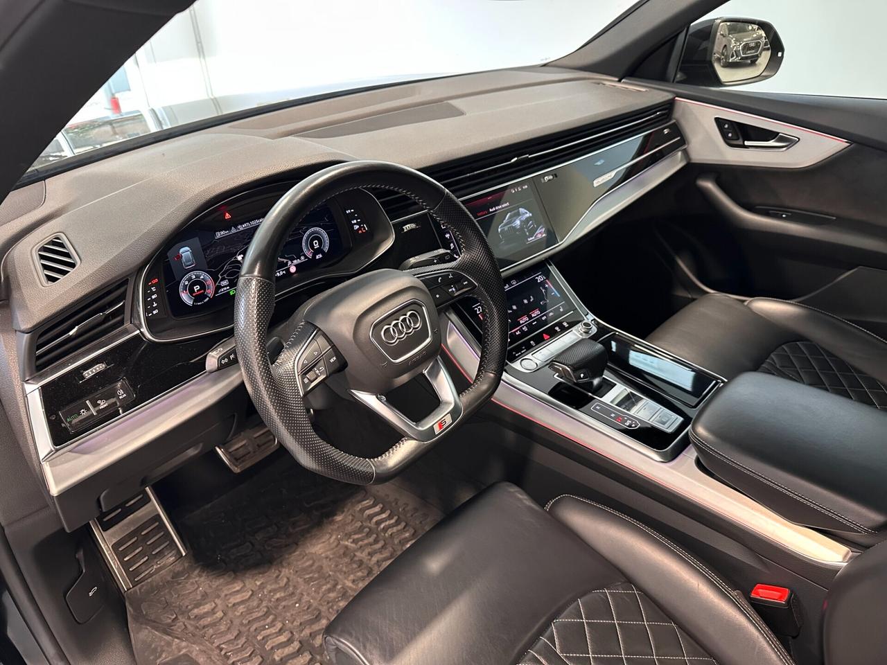 Audi Q8 50 3.0 tdi 3 X S LINE / SQ8 EXT. / BRONZ-LOOK