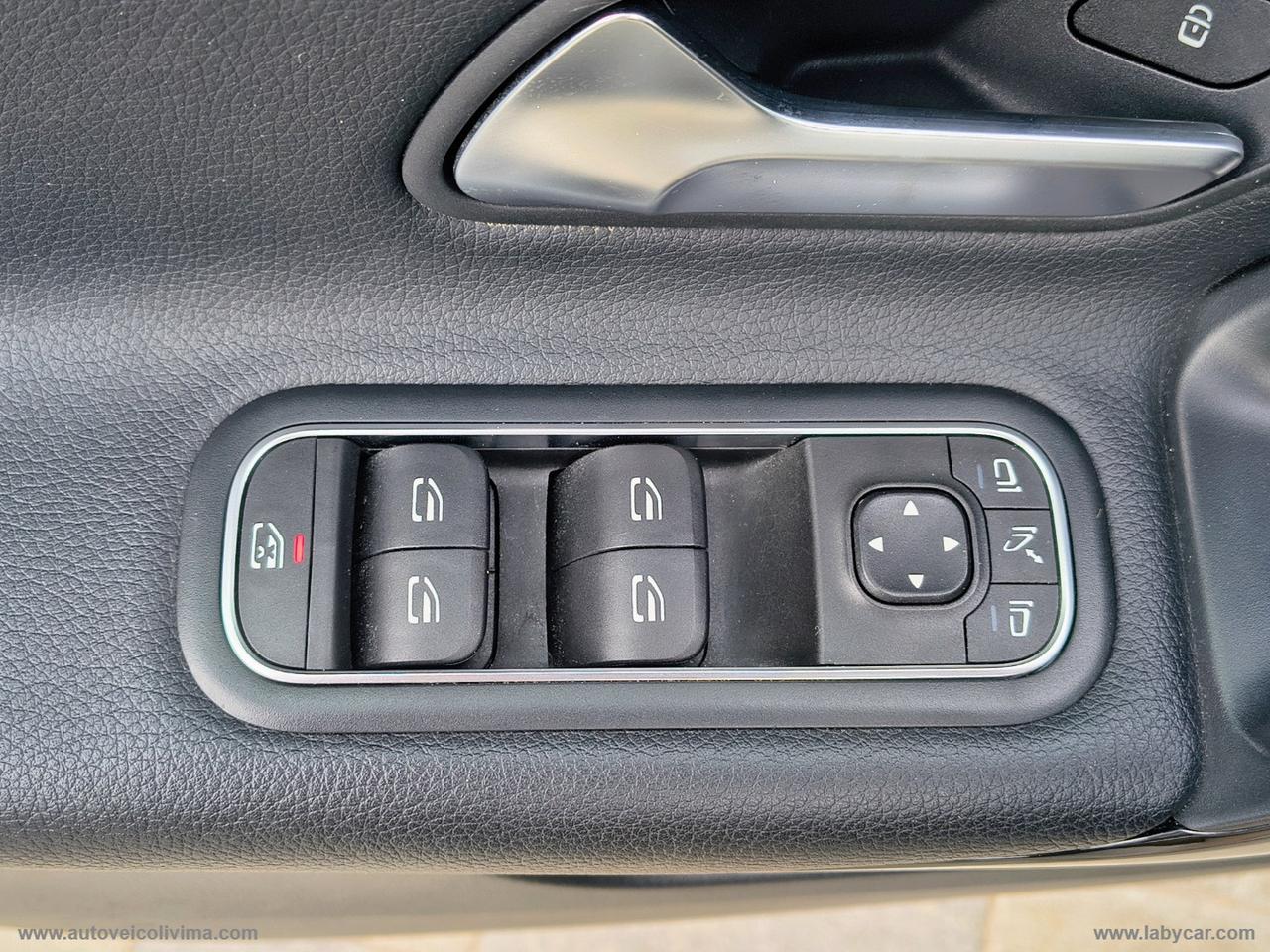 MERCEDES-BENZ A 180 d Automatic Business Extra