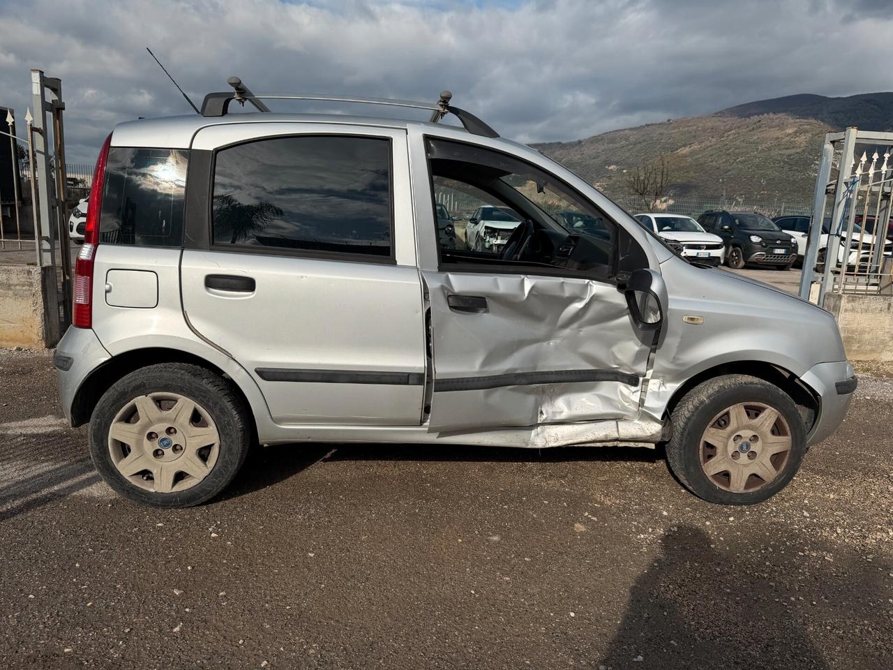 FIAT PANDA 2010 1.3 MJT 69 CV EURO 4 *SINISTRATA