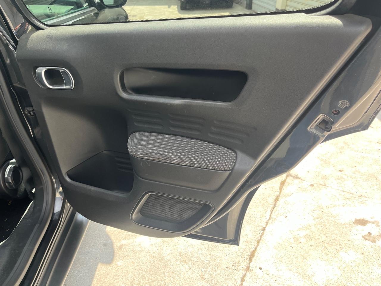 Citroen C4 Cactus PureTech 82 Shine