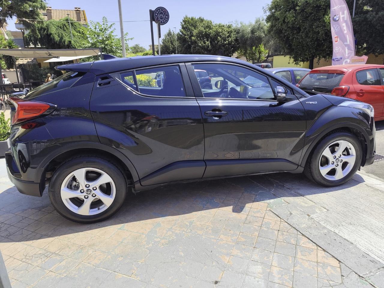 Toyota C-HR 1.8 Hybrid E-CVT Business GARANZIA TOYOTA