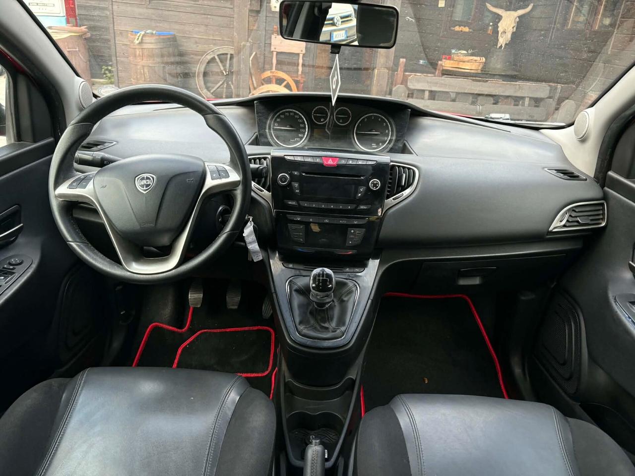 Lancia Ypsilon 1.2 69 CV 5 porte GPL 2035 Ecochic Elefantino