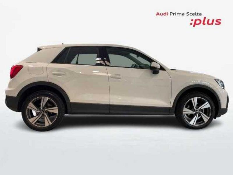 Audi Q2 I 2021 30 2.0 tdi Admired s-tronic