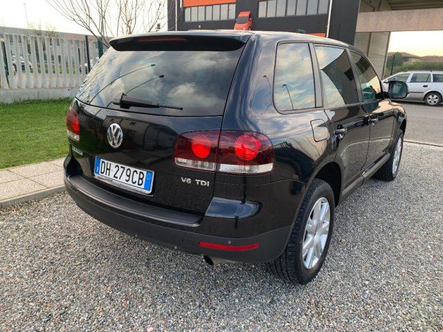 VOLKSWAGEN Touareg 3.0 V6 TDI DPF tiptronic