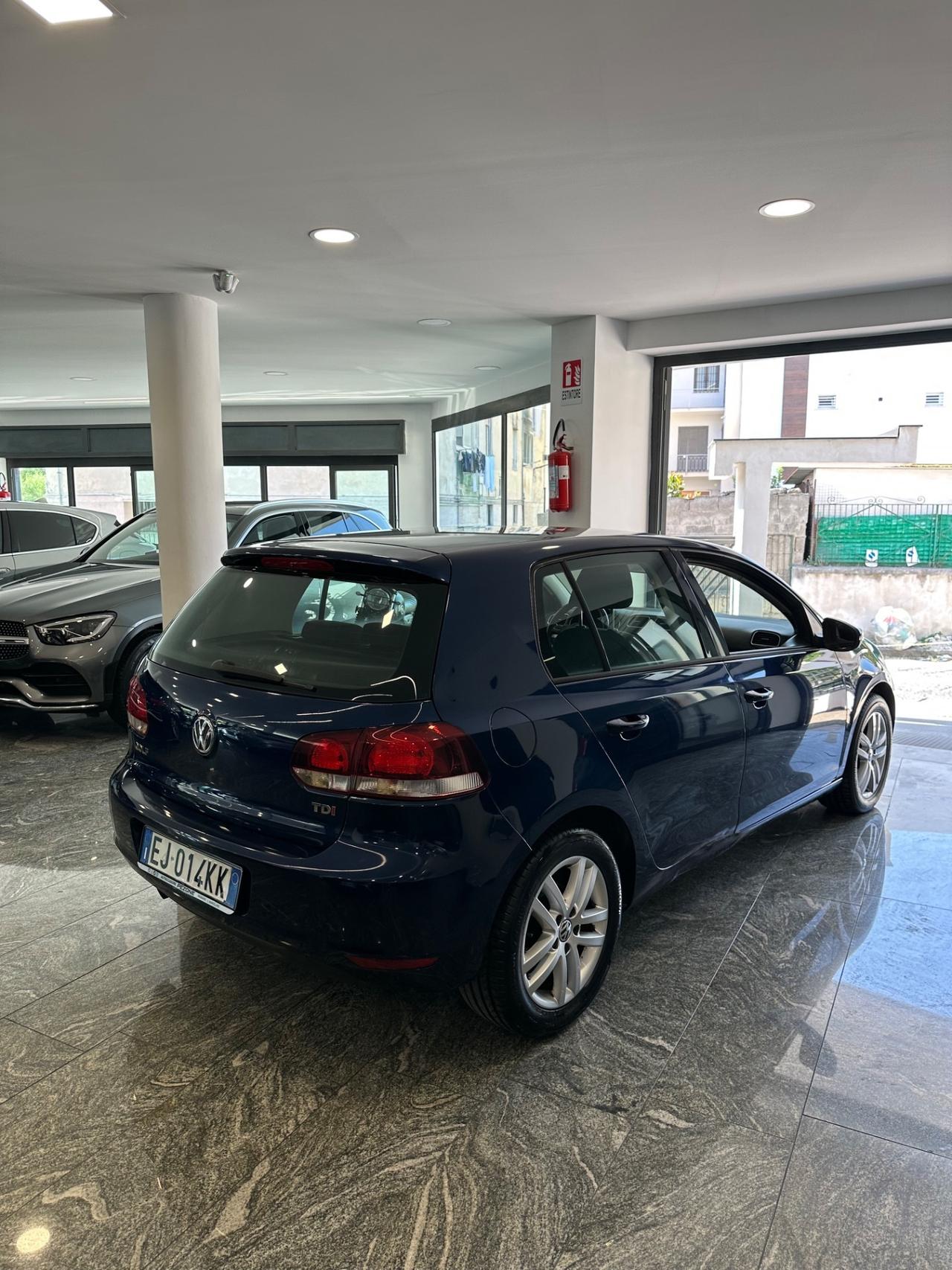 Volkswagen Golf 1.6 TDI DPF 5p. Highline