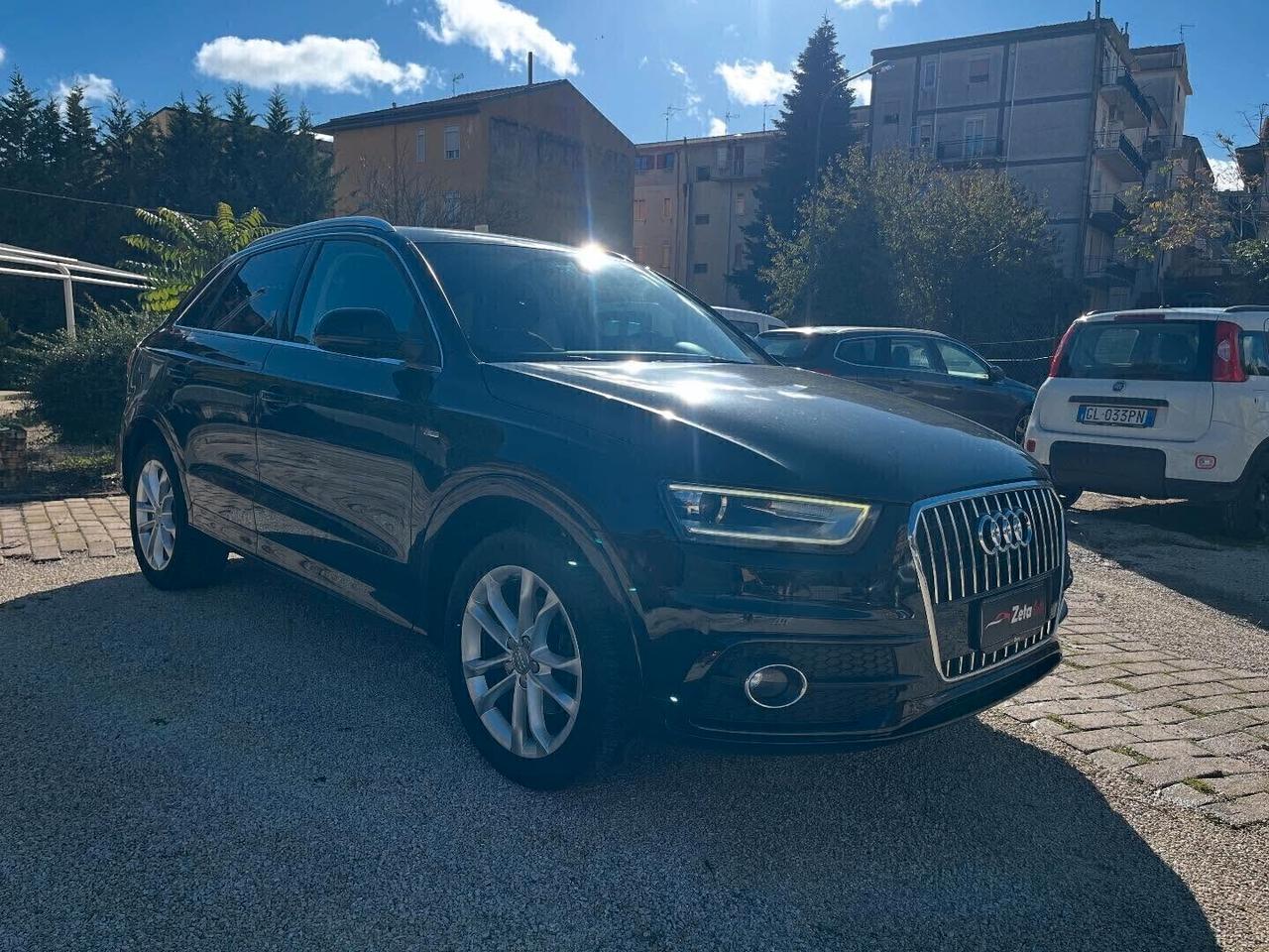 AUDI Q3 2.0 TDI S-LINE - 2015