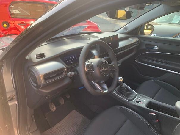 Jeep Avenger 1.2 Turbo 100 CV Summit