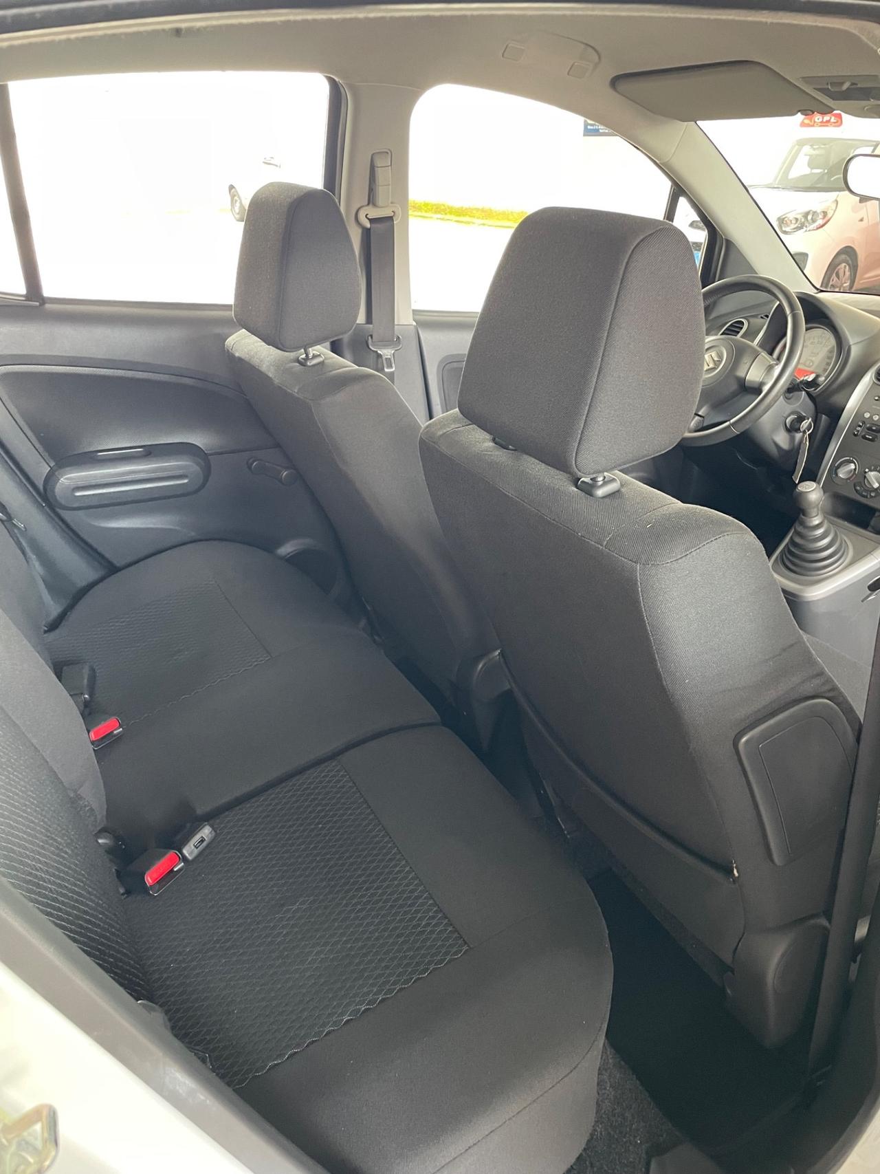 Suzuki Splash 1.0 VVT GL Style Full optional dal nord Italia
