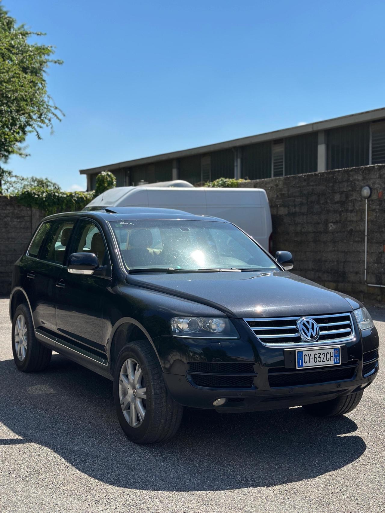Volkswagen Touareg 3.0 V6 TDI DPF tiptronic