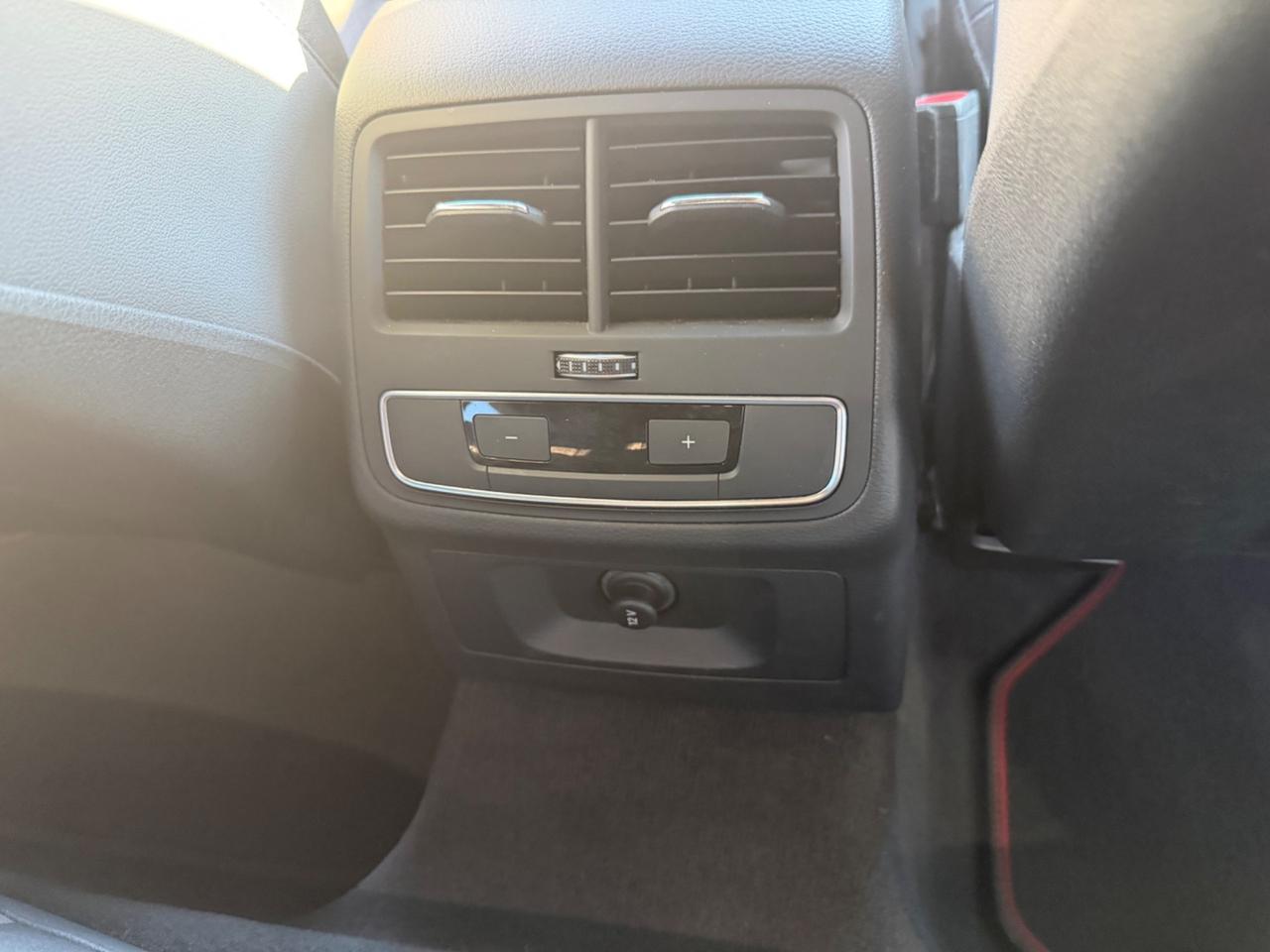 Audi A4 35 TDI/163 CV S tronic line edition