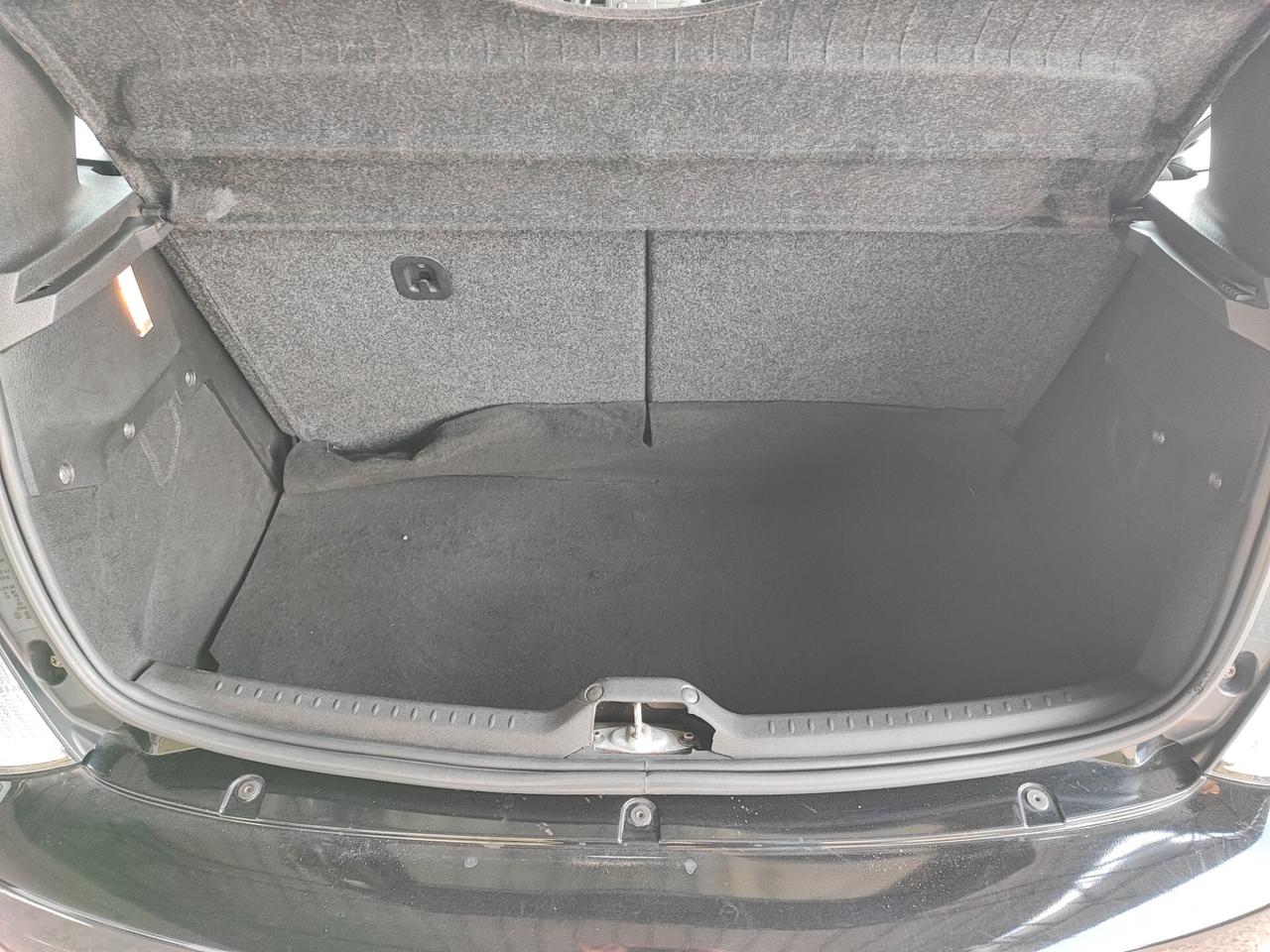 Lancia Ypsilon 1.2 Argento