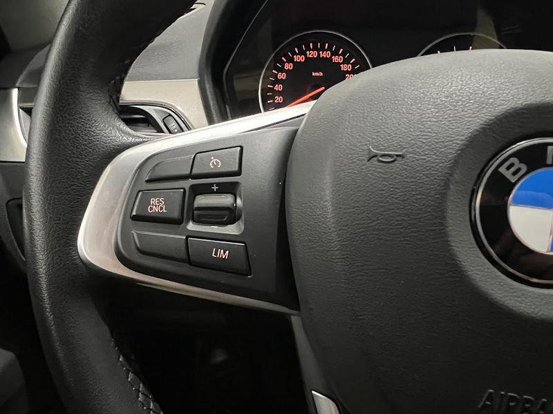 BMW X1 X1 xDrive18d X LINE