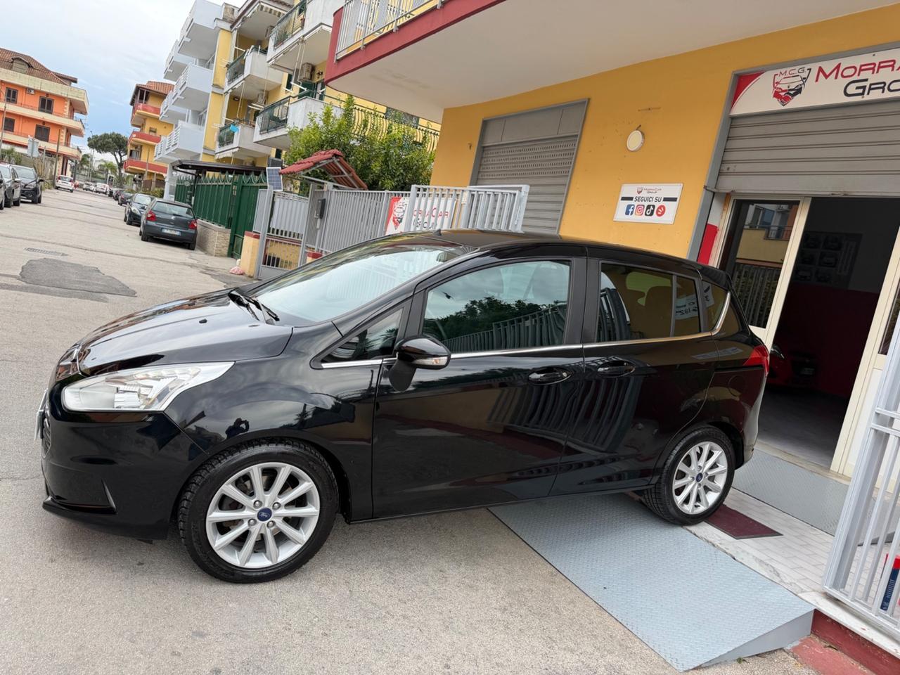 Ford B-Max 1.5 TDCi 75 CV Business Titanium