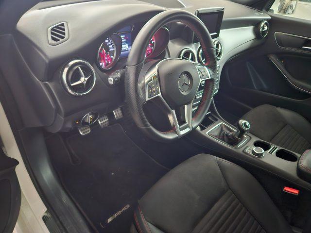 MERCEDES-BENZ CLA 200 Premium CC1800