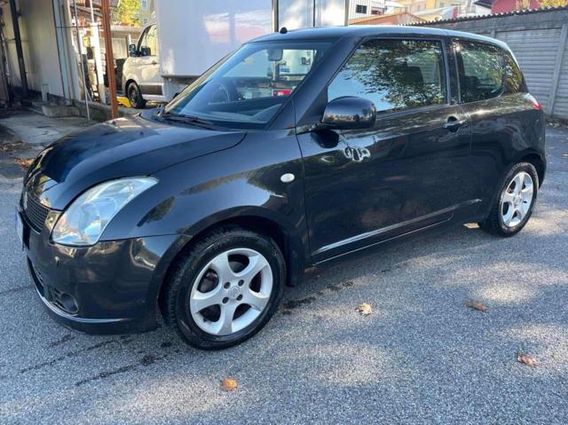 SUZUKI Swift 1.3 3p. GL