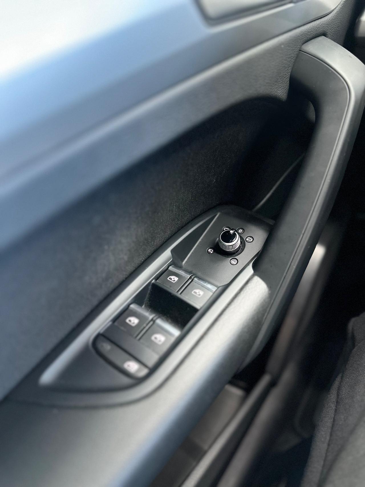 Audi Q5 S-Line Sportback 40TDI