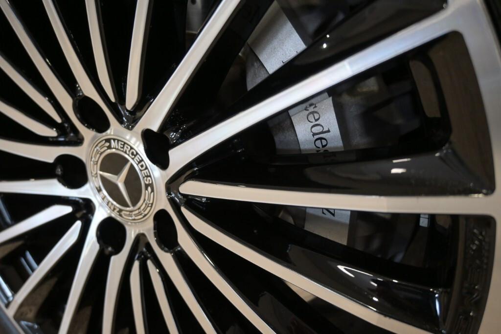 MERCEDES GLC 200D 4MATIC 163CV AMG LINE *2025