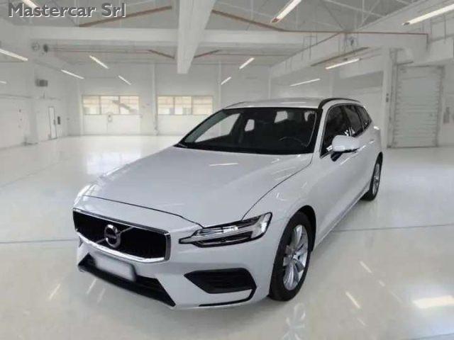 VOLVO V60 V60 2.0 b4 Momentum Business Pro auto - GG115ZL