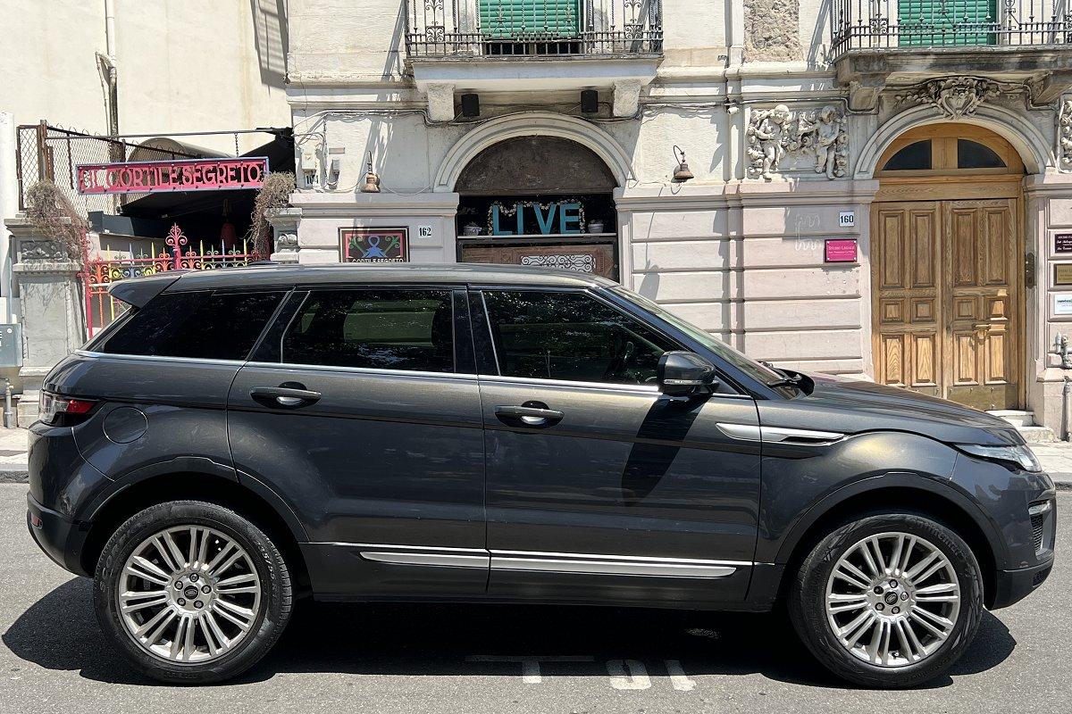 LAND ROVER Range Rover Evoque 2.2 TD4 5p. Prestige