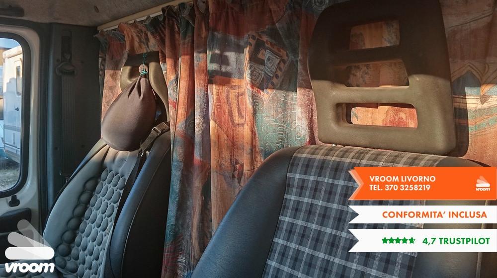 C.I. Riviera garage Autocaravan