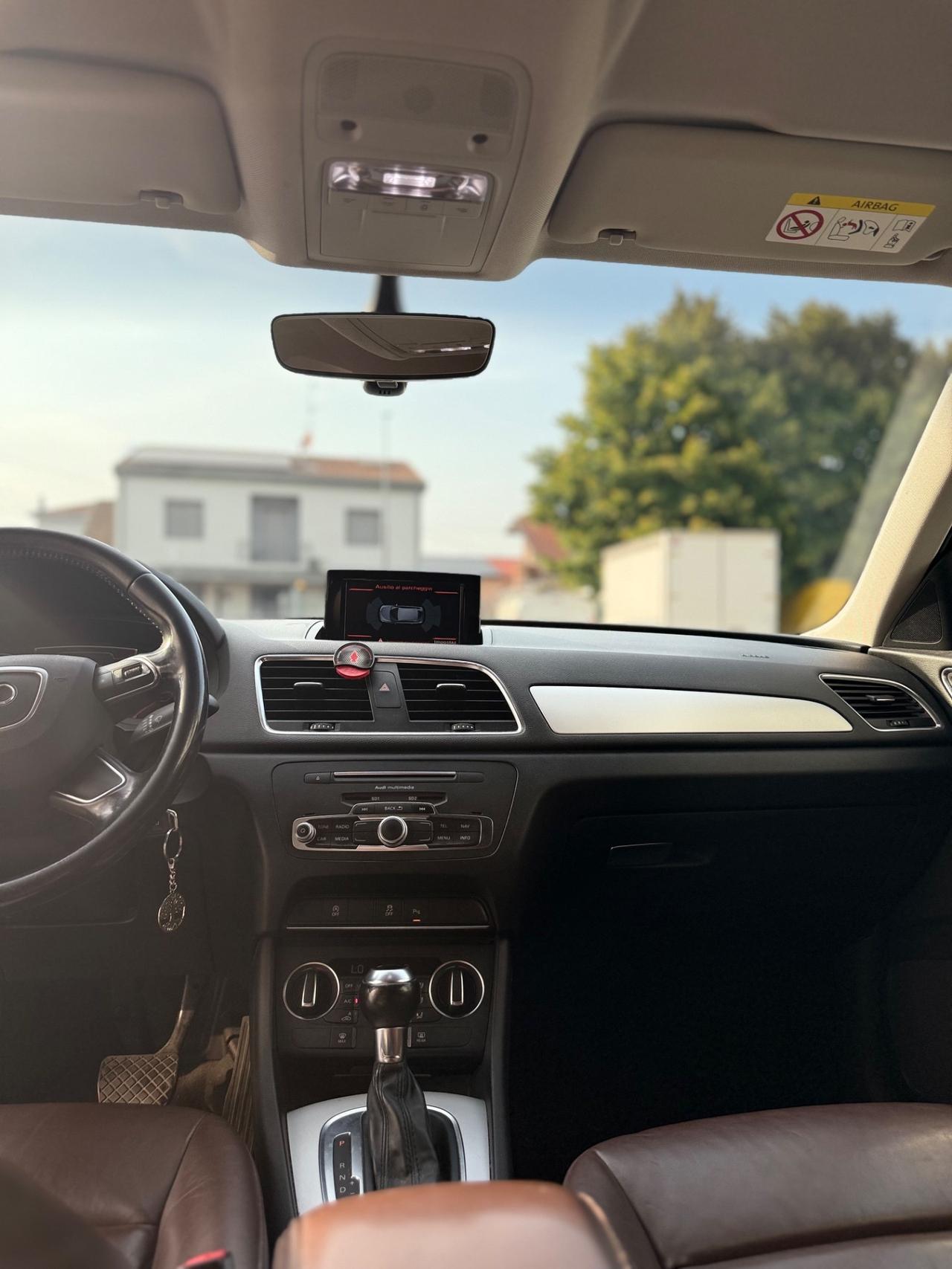 Audi Q3 2.0 TDI 120 CV