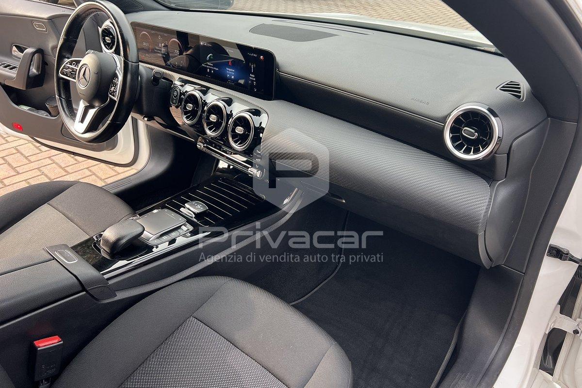 MERCEDES CLA 180 d Automatic Sport