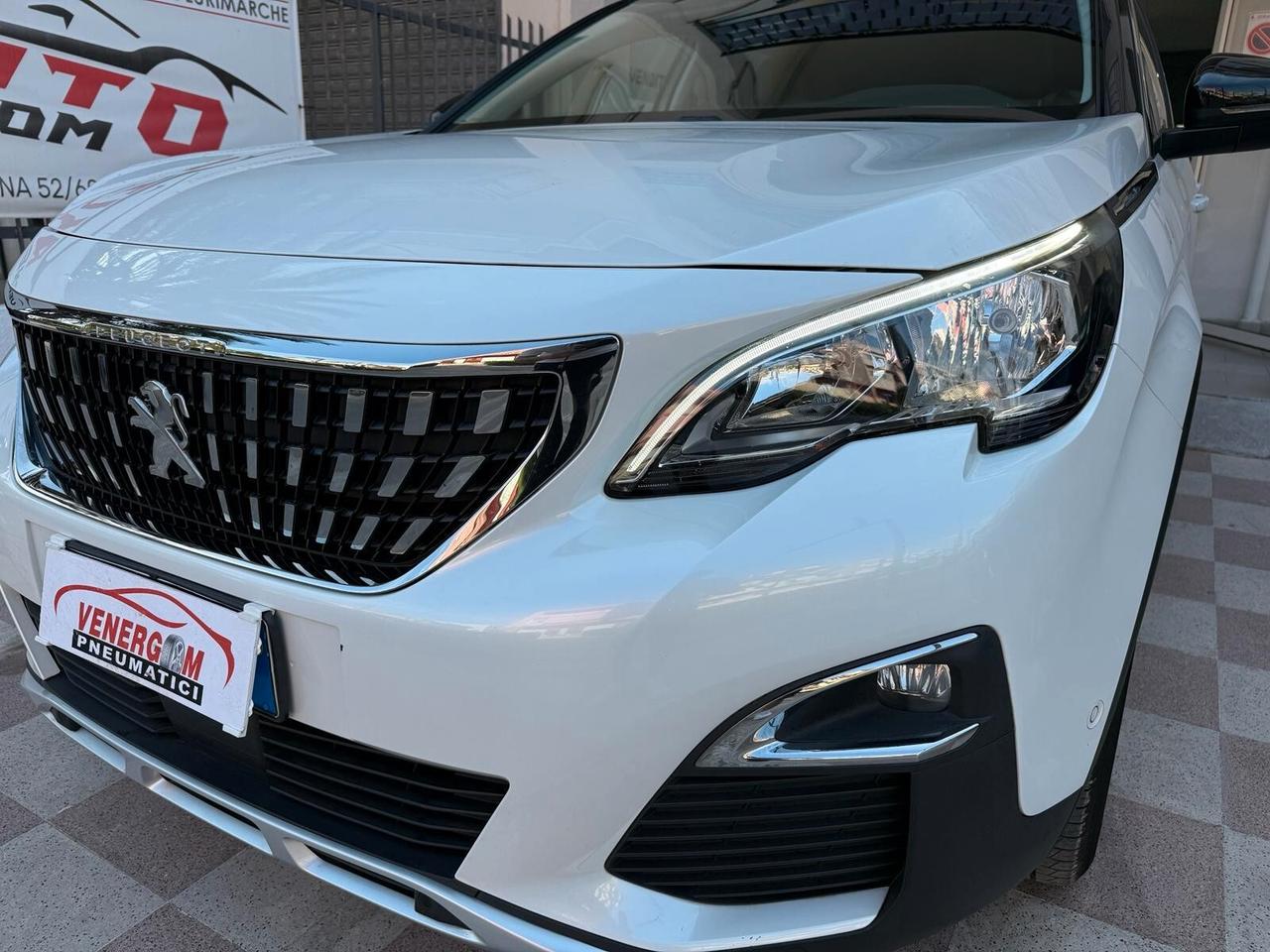 Peugeot 3008 1.6 Blue-HDi Allure