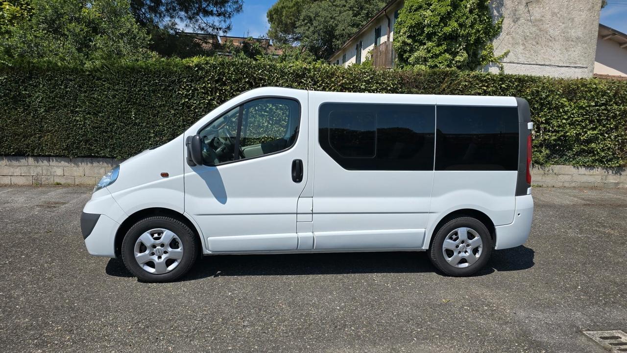 Opel Vivaro 27 2.0 CDTI 120CV PC-TN Tour Cosmo Easytronic Fap