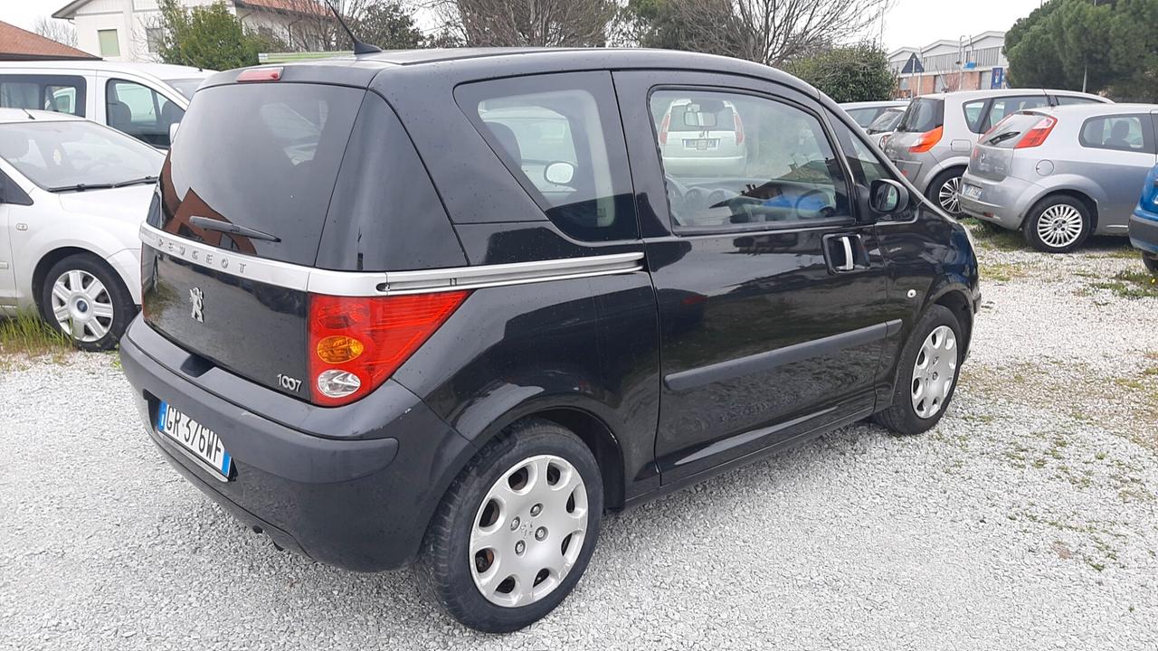 Peugeot 1007 1.4 GPL