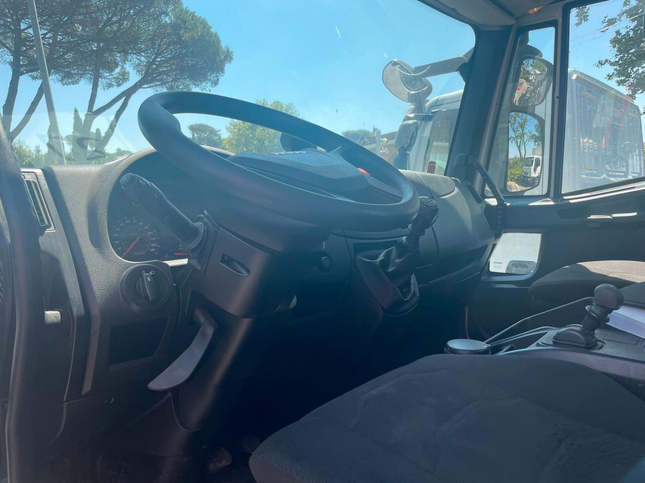Iveco eurocargo 150E250 scarrabile 12 ton