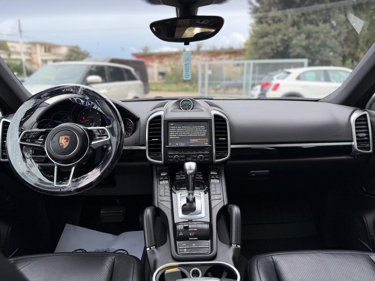 Porsche Cayenne TETTO TELEVISIONE SOLO 96Mkm