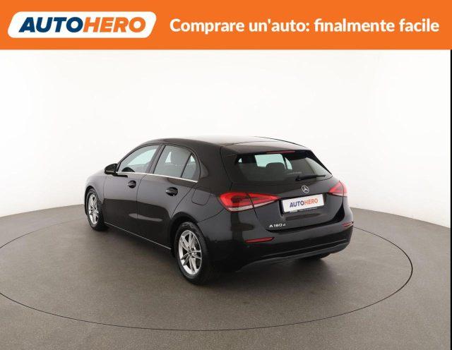 MERCEDES-BENZ A 180 d Automatic Business Extra