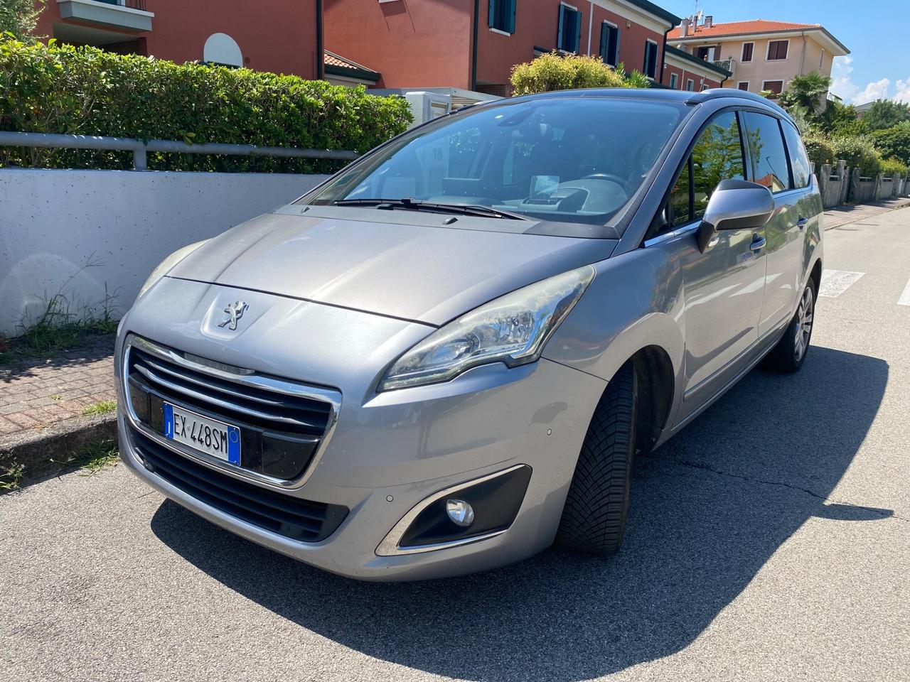 Peugeot 5008 2.0 HDi 150CV Business