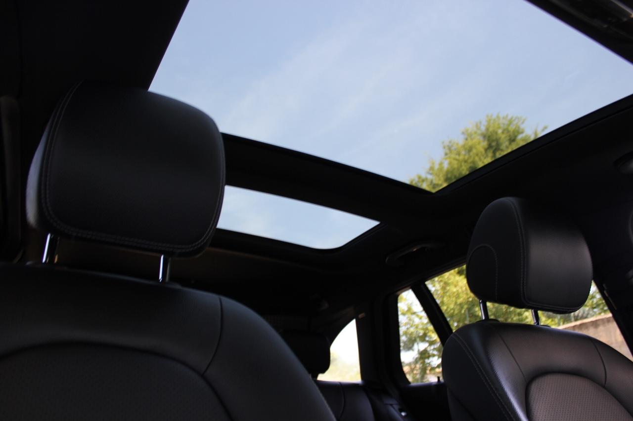 Mercedes-Benz C 220 d Station Wagon Premium AMG Auto