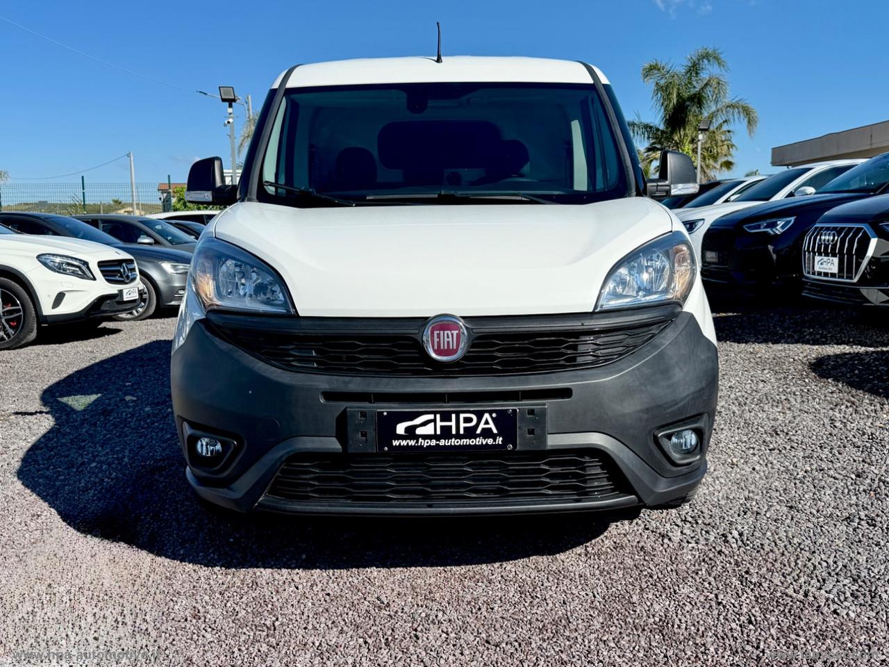 FIAT Doblò 1.6 MJT 120CV MAXI 3 POSTI NAVI RETROCAMERA CLIMA AUTOMATICO