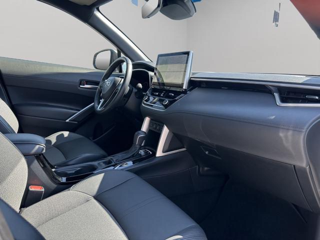 TOYOTA Corolla Cross 2.0 Hybrid 197 CV E-CVT Lounge