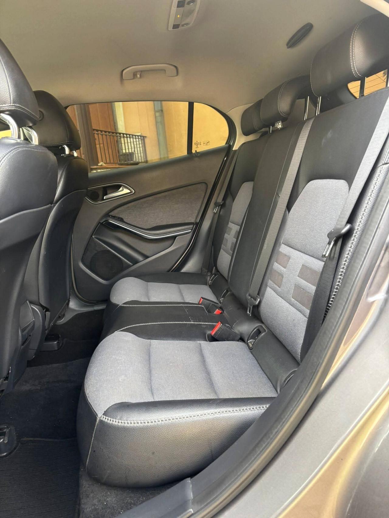 Mercedes-benz GLA 200 CDI Sport