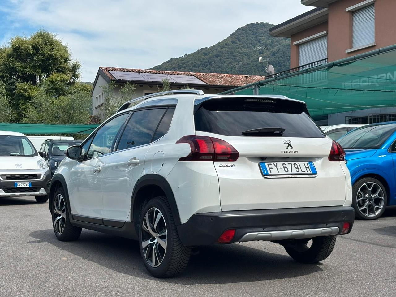 Peugeot 2008 PureTech Turbo 110 EAT6 S&S Allure