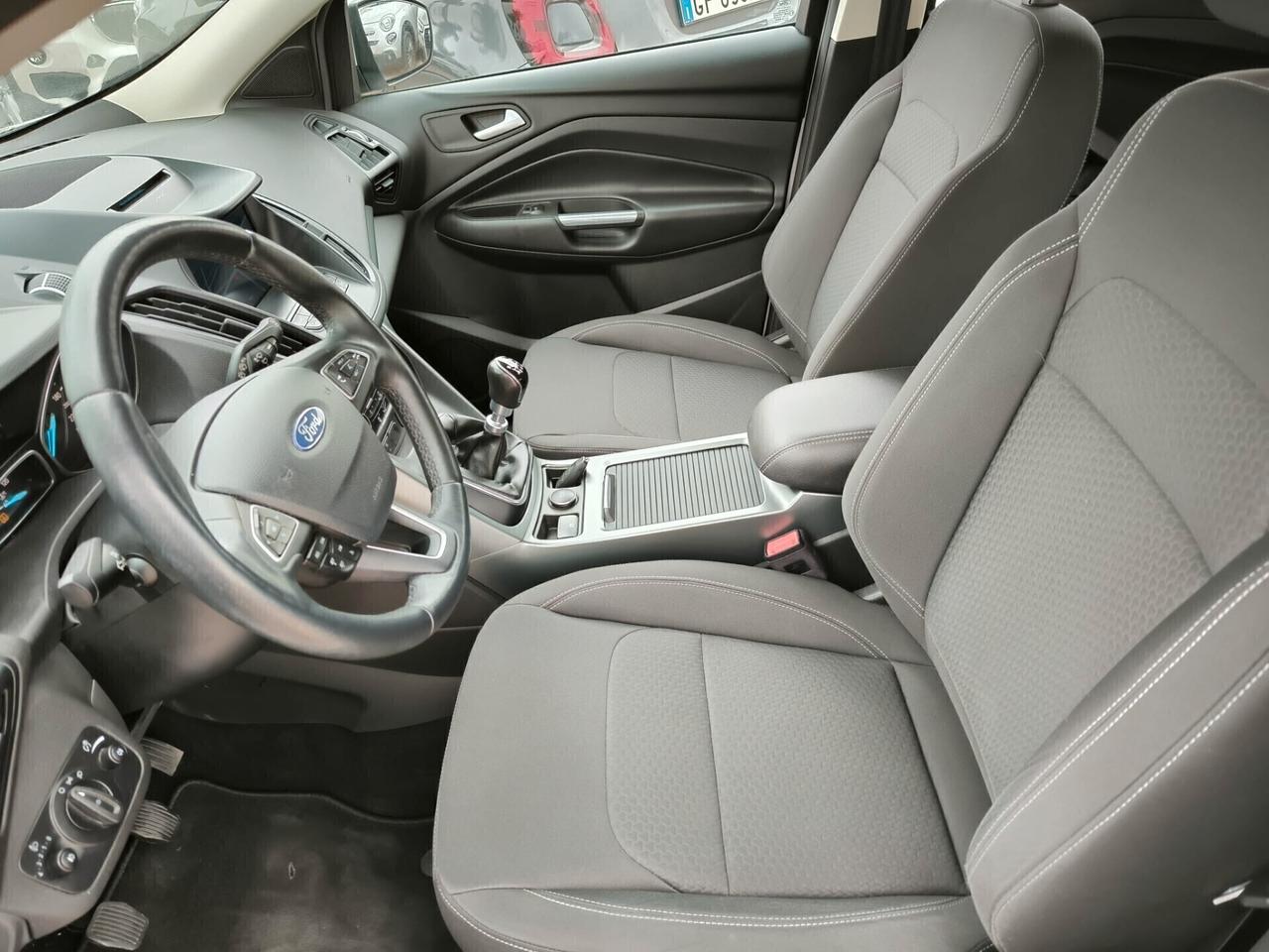 Ford Kuga 1.5 TDCI 120 CV S&S 2WD Business
