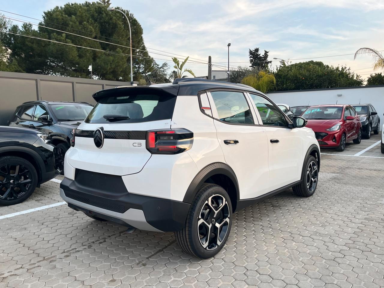 Citroen C3 Hybrid 110 e-DCS6 Plus Automatic Km0