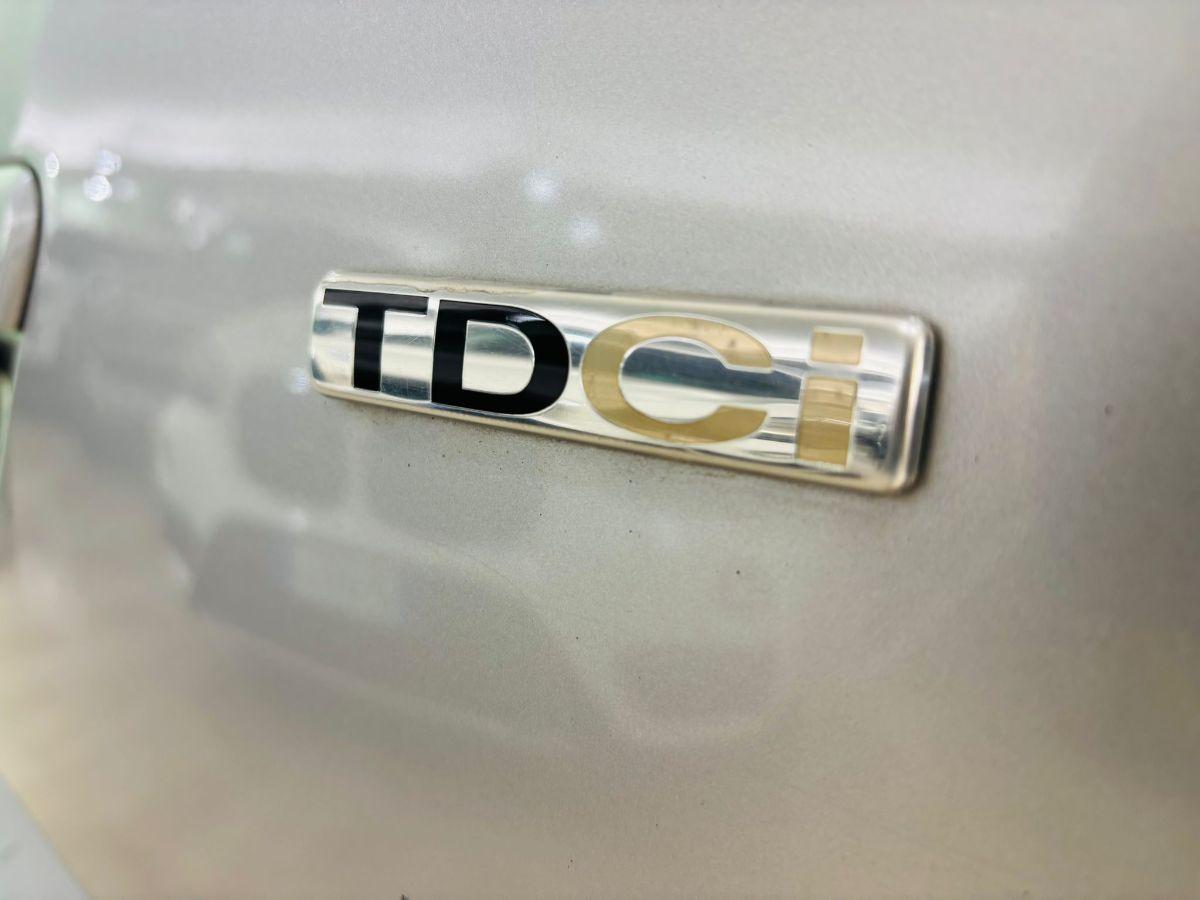 Ford Fiesta 1.4 TDCi 70cv Neop. Ok Clima Titanium