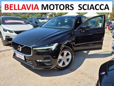 Volvo XC60 B4 (d) AWD automatico Momentum